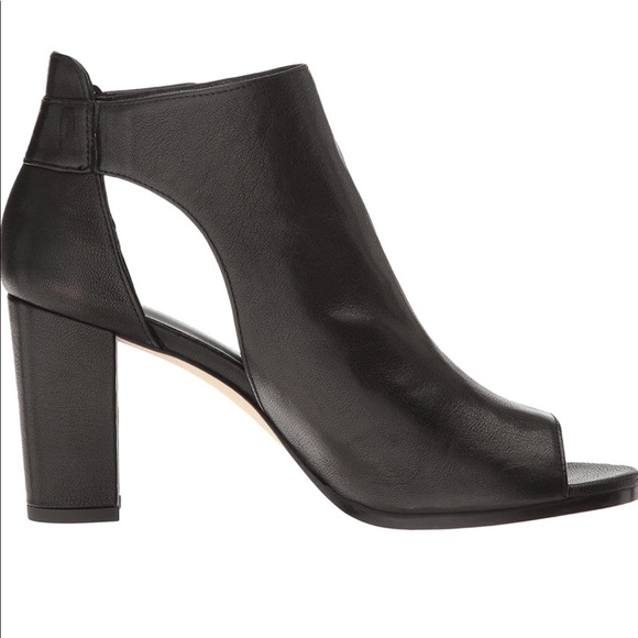 Stuart Weitzman Opendoor Nappa Peep Toe Booties - Picture 3 of 15